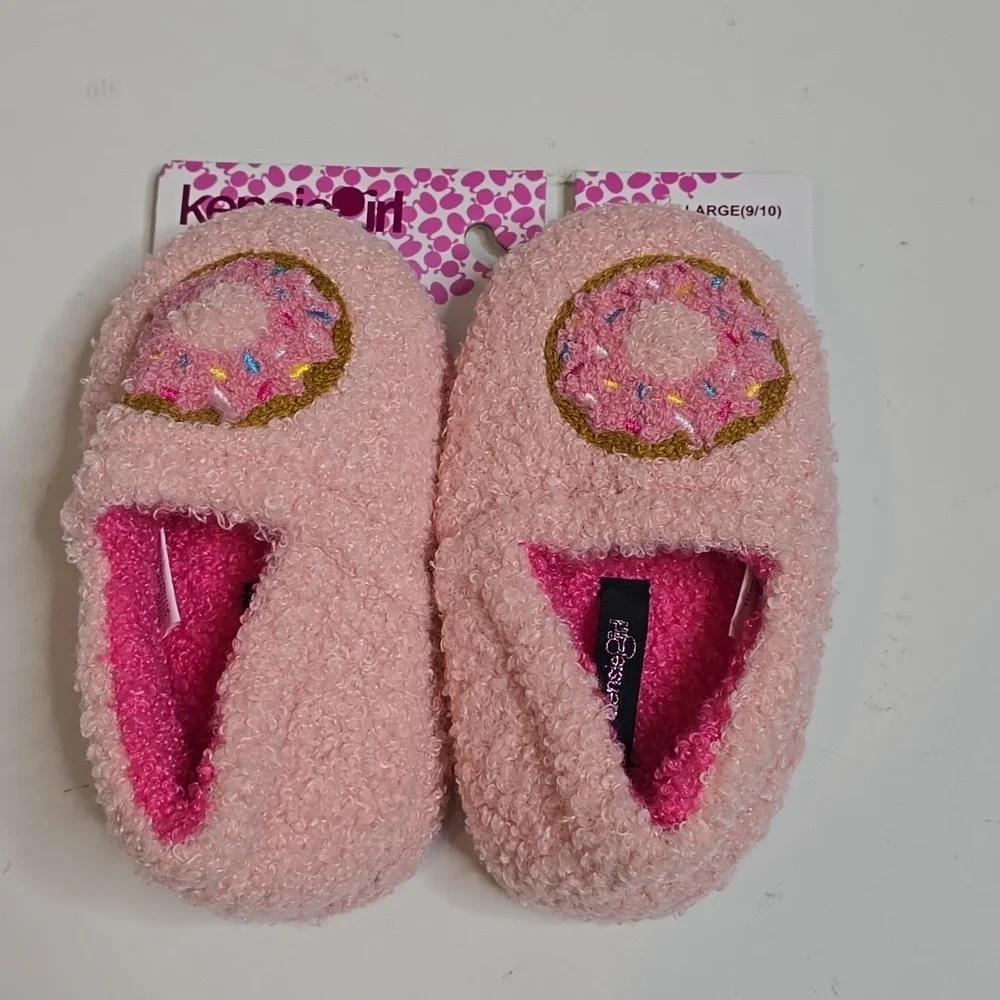 Kensie  Toddler Girl Pink Donut Slippers 9/10